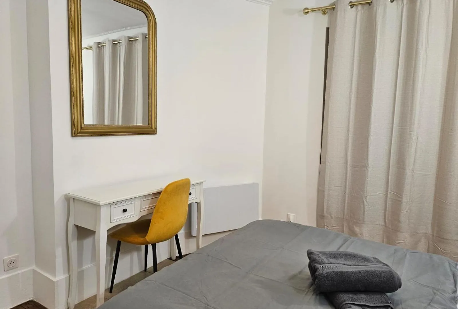 Homestay Appartement Entier , 2 Chambres Paris France
